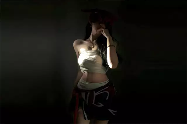 【吃瓜群qq群免费】——大学生最爆料！她和这位男神的秘密约会地点终于曝光！